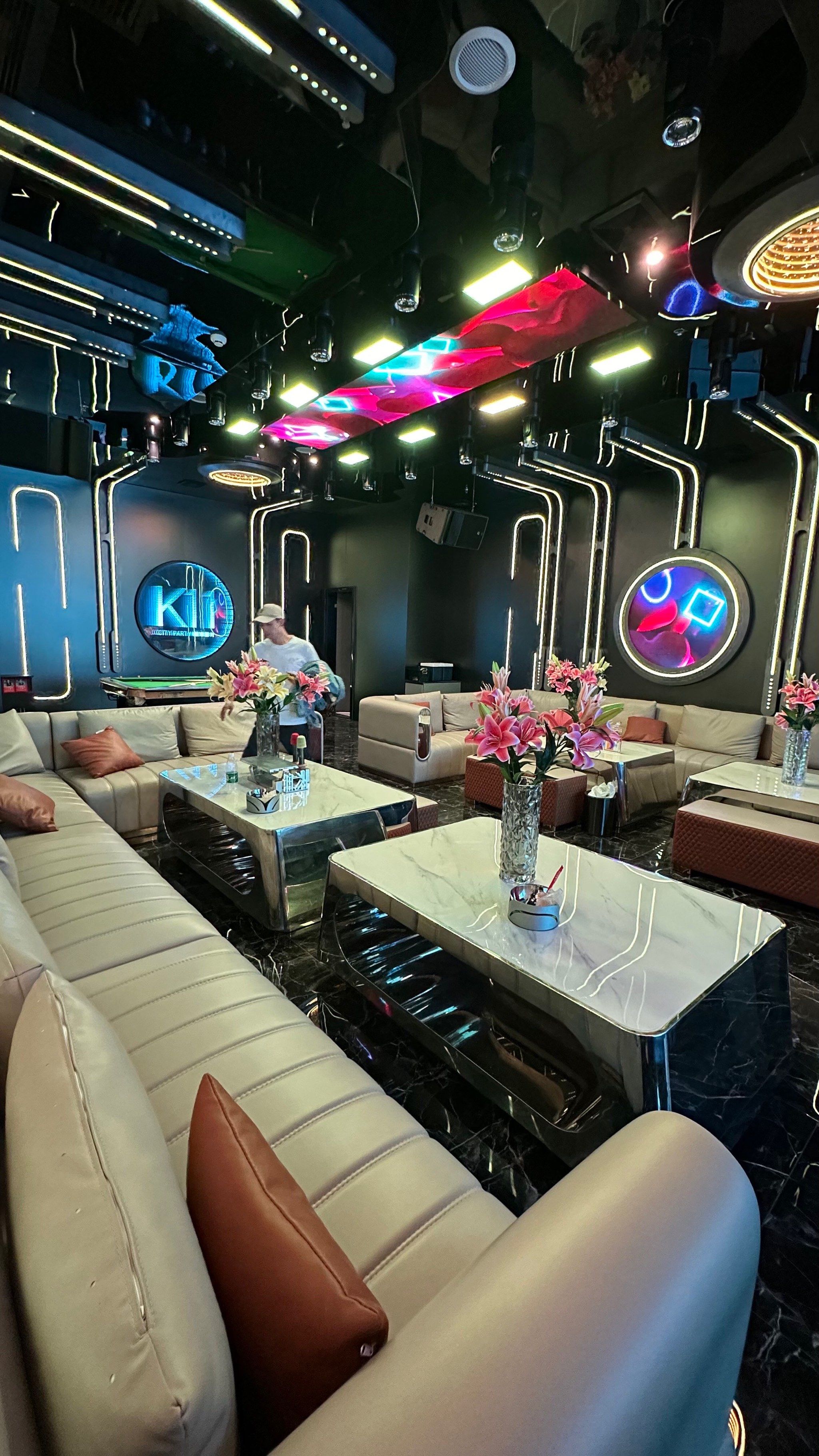 郑州商务ktv潜力低端场效果如何？-惠济区ktv预订